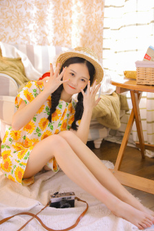 周渝斐